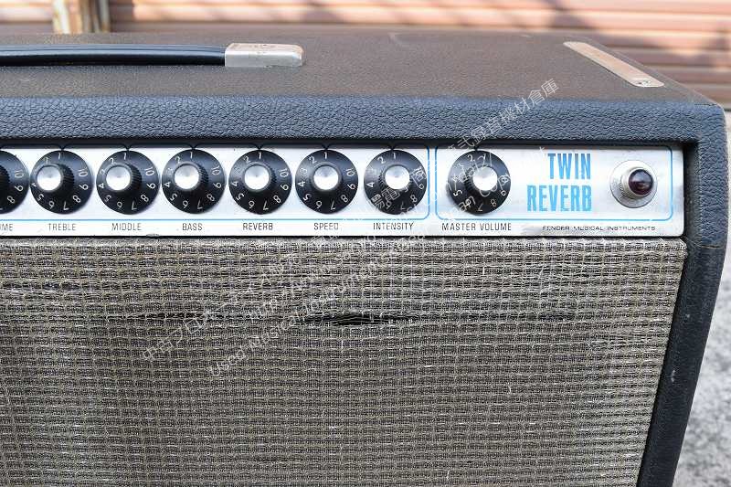 【中古販売　ギターアンプ】 FENDER TWIN REVERB 1973 100W