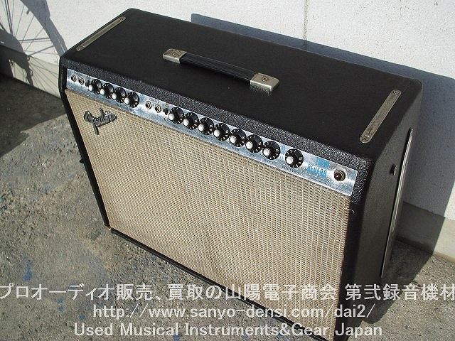 ���� FENDER TWIN REVERB �M�^�[�A���v