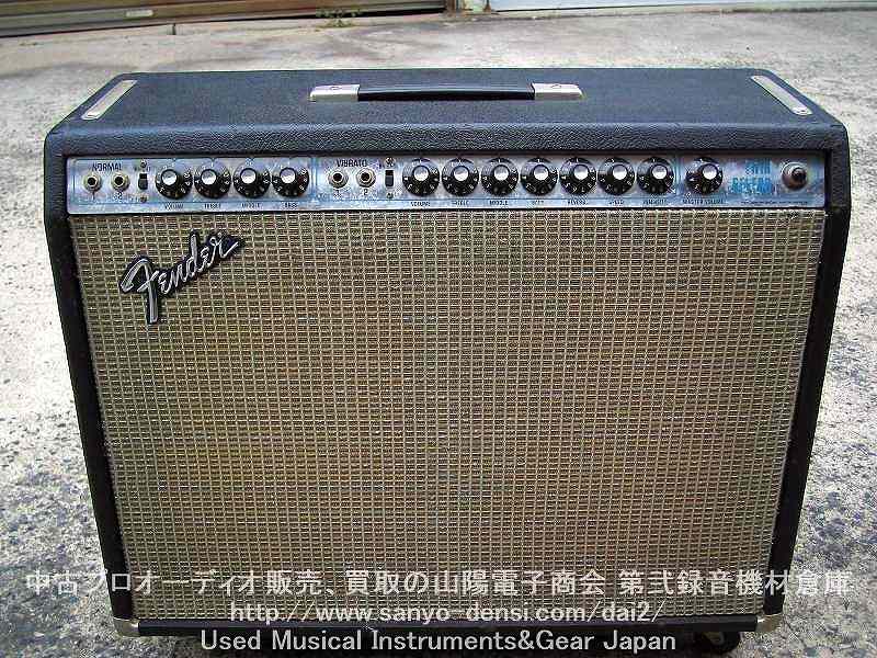 �y���Ô̔��@�M�^�[�A���v�z FENDER TWIN REVERB