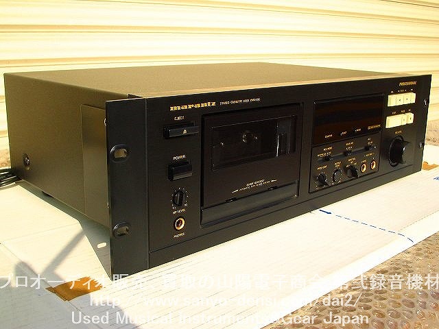 ���ÃJ�Z�b�g�f�b�L�@ MARANTZ PRO PMD-502