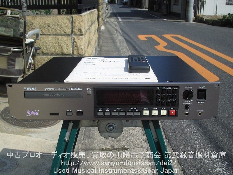 ���� YAMAHA CDR-1000 CD���R�[�_�[