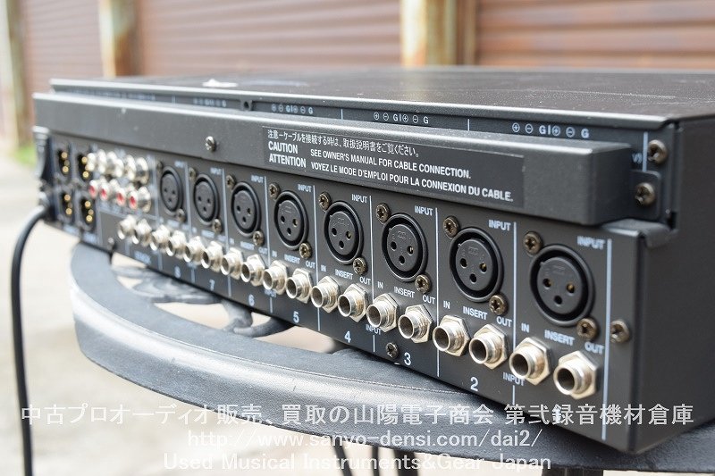 中古　YAMAHA MV800 8chアナログミキサー、コンプレッサー/ダッカー機能付き。全国通信販売。