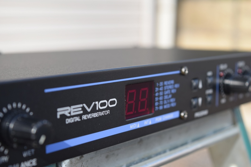 【中古音響機器】 YAMAHA REV100 デジタルリバーブ 全国通信販売