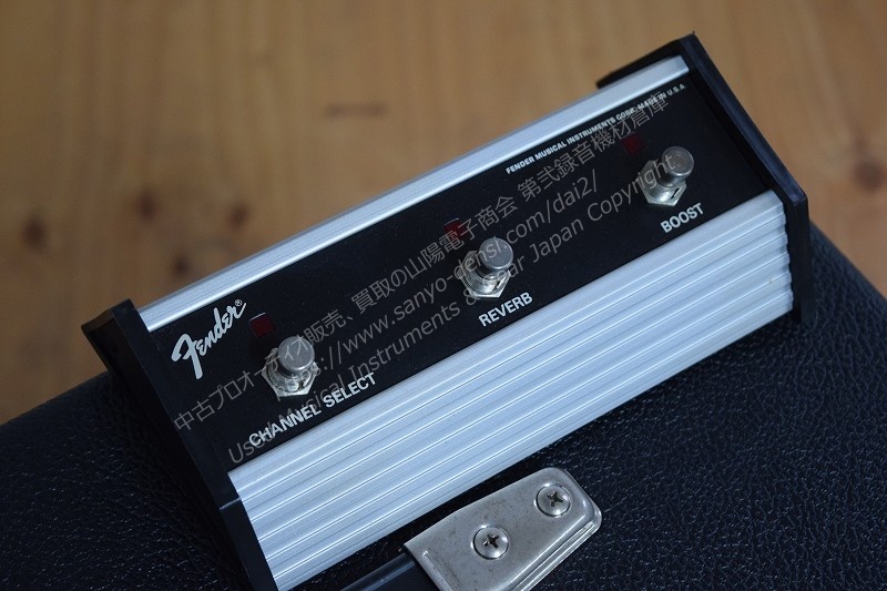 FENDER DELUXE 85 85W 中古ギターアンプ 山陽電子商会 第弐録音機材倉庫