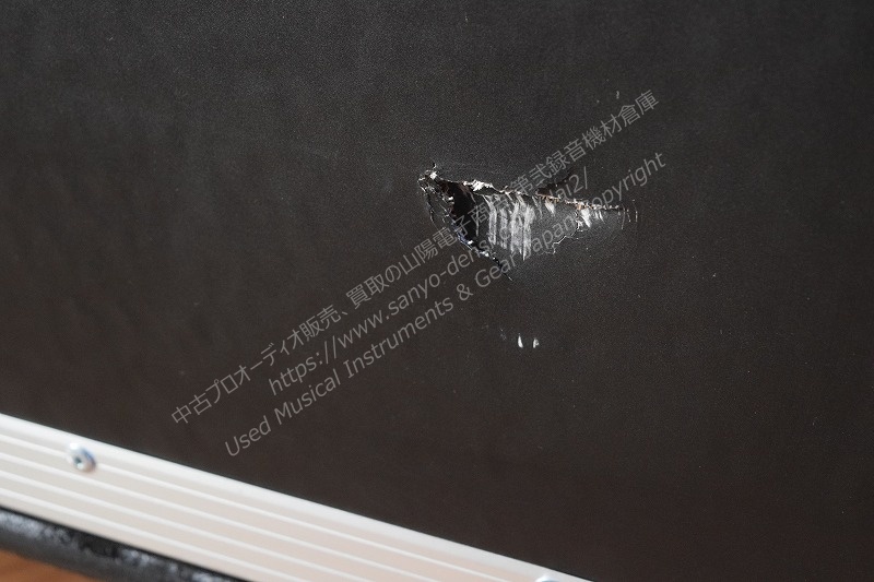 PULSE (パルス）のミキサー用ケース、MIDAS M32/M32 Live用、キャスター付き。山陽電子商会 第弐録音機材倉庫